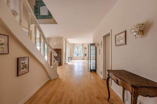 Eingangsbereich - Etagenwohnung mit 159,00 m&sup2; in Berlin zum Kaufen