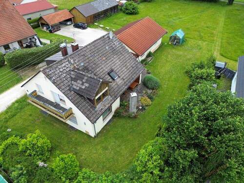 13325-4 DG Wohnung - Ruhig gelegene Dachgeschosswohnung in einem Zweifamilienhaus