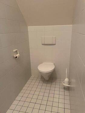 2. OG Toilette - 