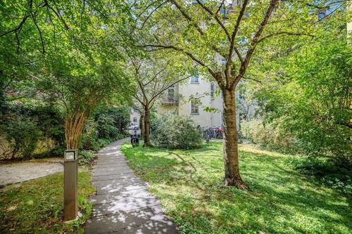 Grüner ruhiger Innenhof. - 