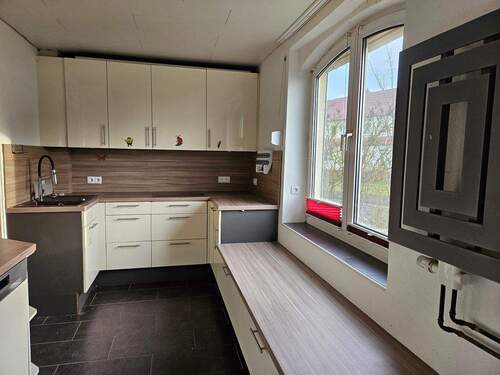 Küche r.jpg - Mehrfamilienhaus, Wohnhaus mit 80,00 m&sup2; in Anklam zum Kaufen