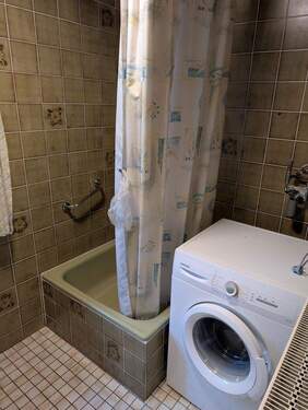 Dusche, Waschmaschine - 