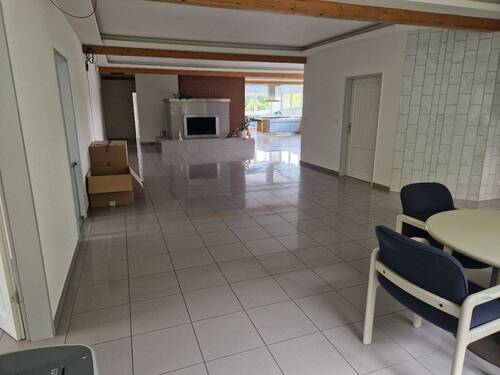 Bürofläche 1 - Großzügige Loft-Bürofläche mit Fußbodenheizung - flexibel gestaltbar, ab sofort