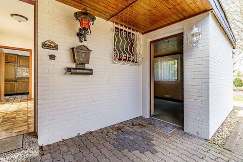 Eingangsbereich; Eingang Büro/Gästezimmer - 