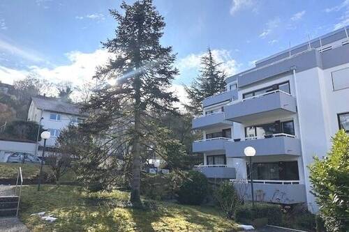 Hausansicht - 2 Zimmer Etagenwohnung zum Kaufen in Stuttgart