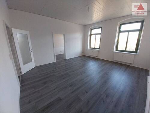 Wohnzimmer - 2-Raum-Wohnung in ruhiger, in zentraler Lage!
