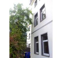 3-Raum-Wohnung, mit Einbauküche, ca. 84 m², 1. OG, ruhig und idyllisch gelegen in Parknähe - Meerane