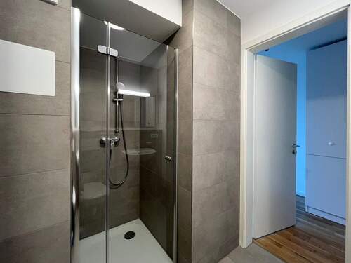 Bild 2 - 1 Zimmer Etagenwohnung zum Kaufen in München