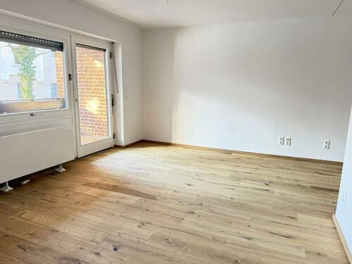 Wohnzimmer - 1 Zimmer Etagenwohnung in Landshut