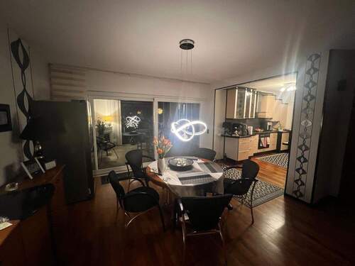 Esszimmer am Abend - 