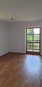 Schlafzimmer mit Zugang auf den Balkon - Etagenwohnung mit 110,00 m&sup2; in Eggstädt zur Miete