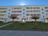 2 - 2 Zimmer Etagenwohnung zum Kaufen in Crivitz