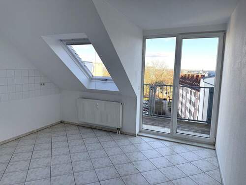 Küche - 3 Zimmer Etagenwohnung zur Miete in Chemnitz