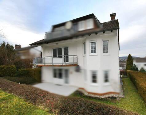 Bild 1 - Ruhig und doch Zentral! 3,5 Zimmer-Wohnung in Erbach zu vermieten!