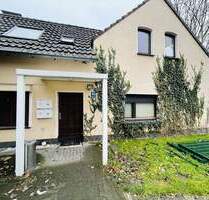 Renovierungsbedürftiges Einfamilienhaus mit kleinem Garten in Hilden