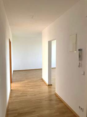 IMG-2903.jpg - 3-RaumWohnung mit Balkon, offene Küche mit EBK und Tageslichtbad