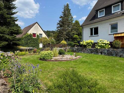 SKNS9983.JPG - Mehrfamilienhaus, Wohnhaus mit 160,00 m² in Kaufungen zum Kaufen