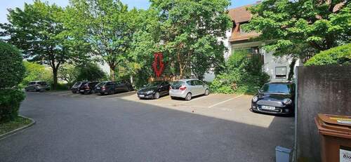 Stellplatz.jpg - Etagenwohnung mit 65,70 m&sup2; in Landshut zum Kaufen