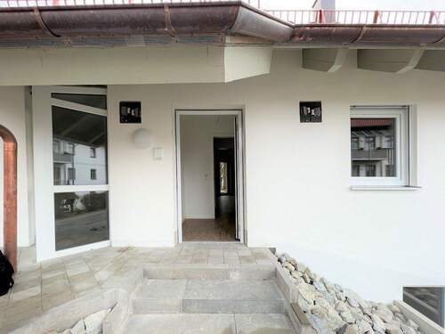 Bild 2 - 3 Zimmer Etagenwohnung zum Kaufen in Aidenbach