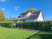 Außenansicht - 'Ruhig gelegenes Familienhaus mit Einliegerwohnung & Garten'