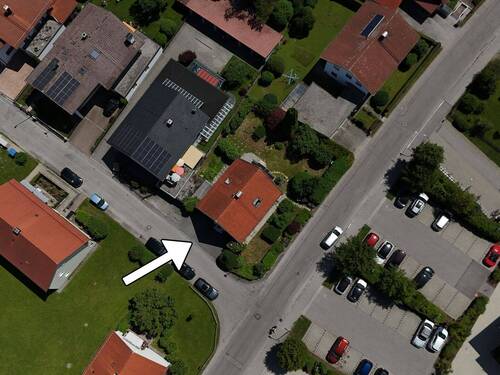 Drohnenaufnahme - Hier könnte Ihr neues Zuhause entstehen!
