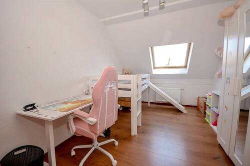 Zimmer 1 im OG - 