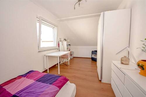 Zimmer 3 im OG - 