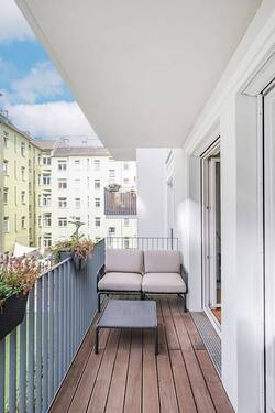 Balkon - 3 Zimmer Etagenwohnung zum Kaufen in Berlin