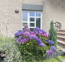 202518.2 Idyllisches Wohnen mit Garten im citynahen Grünen in stilvollem Familienhaus - Odenthal Blecher