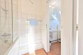 Wohnung 4 - 