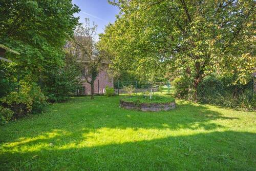 Garten - 1 Zimmer Mehrfamilienhaus, Wohnhaus in Aachen