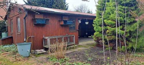 Carport mit Abstellraum - 