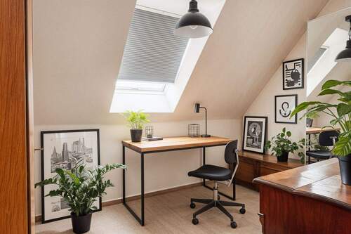 OG kleines Zimmer - (KI generiert) - 