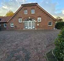 Haus mit großem Garten und Baugrundstück - Jade Jaderberg