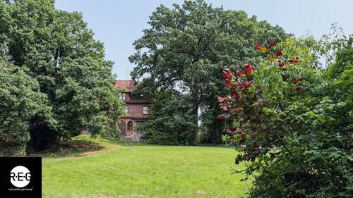 Garten - 1 Zimmer Mehrfamilienhaus, Wohnhaus in Walsrode