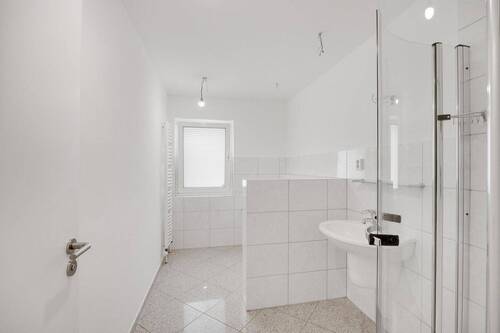 Gäste-WC Erdgeschoss - 