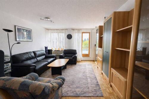 Wohnzimmer - 2 Zimmer Etagenwohnung in Haunstetten