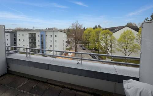  Balkon - Etagenwohnung mit 60,70 m&sup2; in Haunstetten zum Kaufen