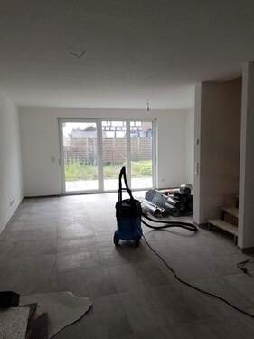 Wohn-/Essbereich mit Blick - 