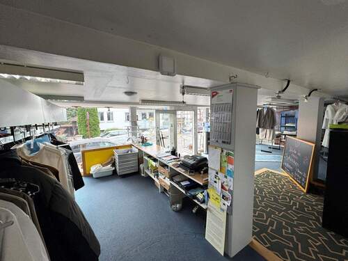 Gewerbe/Laden - EG - 