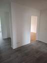 Flur - gepflegte 3 Zimmer Wohnung - 800,00&nbsp;EUR Kaltmiete, ca.&nbsp; 80,30&nbsp;m&sup2;&nbsp;Wohnfl&auml;che