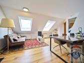 Wohnen - Perfekt geschnittene 3-Zimmer Dachgeschosswohnung