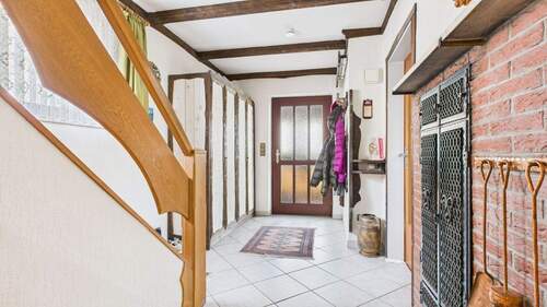 Flur EG - 3 Zimmer Einfamilienhaus zum Kaufen in Augsburg