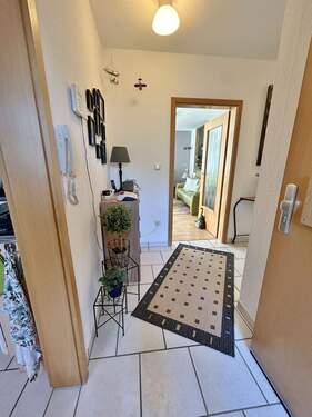 Wohnungseingang - 4 Zimmer Etagenwohnung in Stuhr