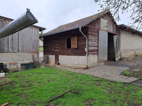 02_Hozscheune außen.jpg - 8 Zimmer Mehrfamilienhaus, Wohnhaus zum Kaufen in Walldürn