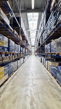 Hochregallager - Halle in Bobritzsch-Hilbersdorf zum Kaufen