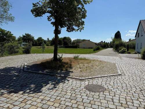 Bild 3.jpeg - Einfamilienhaus mit 135,00 m&sup2; in Landau an der Isar zum Kaufen