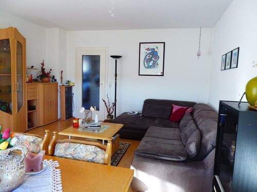 Wohnzimmer - Etagenwohnung zum Kaufen in Rothenburg ob der Tauber