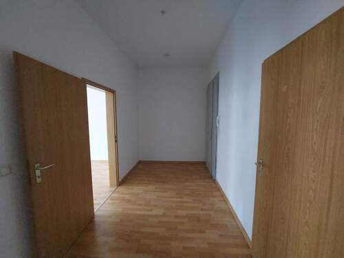 Flur - 3 Zimmer Etagenwohnung in Gera