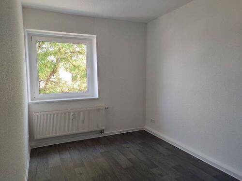Schlafzimmer 2 - Etagenwohnung mit 64,80 m&sup2; in Brandenburg an der Havel zur Miete